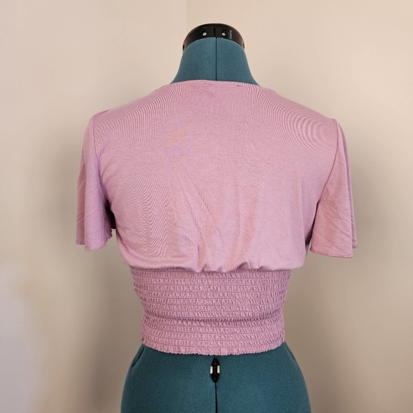 Forever 21 lavender purple knit short flare sleeve smocked waist crop top size S - Picture 4 of 6